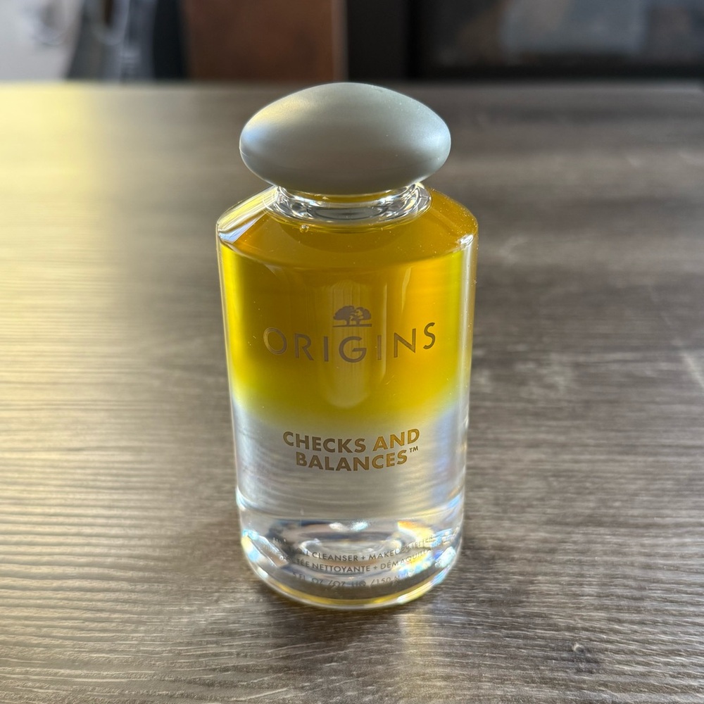Origins Checks and Balances Milky Oil Cleanser and Makeup Melter 150ml